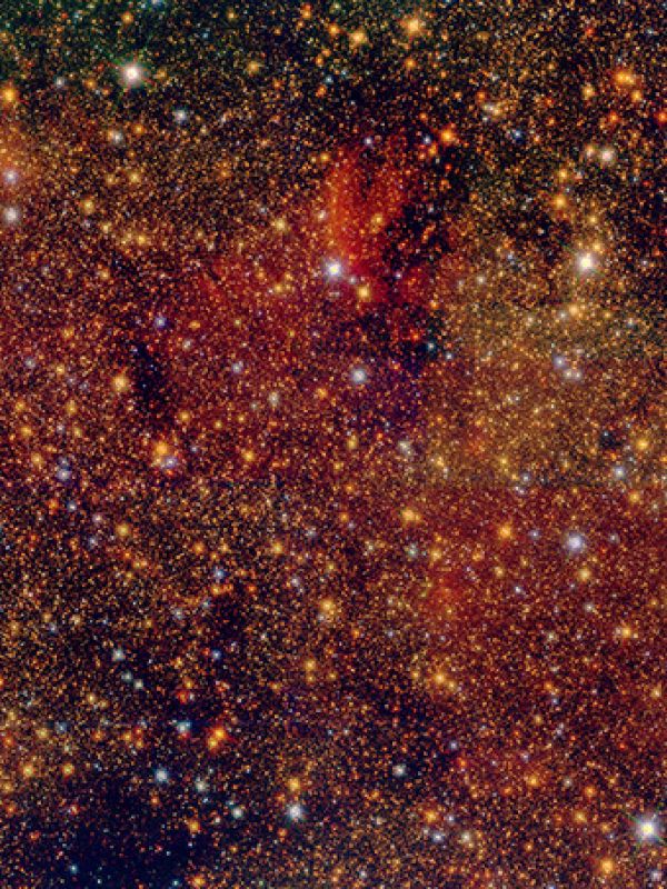 Un estudio revela cómo se formaron las estrellas del centro de la Vía Láctea