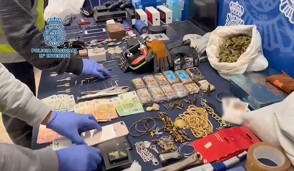 La Policía Nacional desarticula en Málaga un grupo criminal especializado en la comisión de robos con fuerza en domicilios