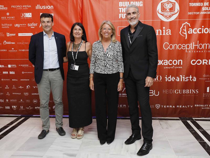 La alcaldesa destaca la iniciativa de la Asociación Building the Future, que celebró ayer su cena benéfica