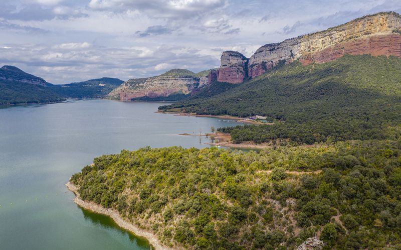 Algunos lagos concentran más plástico que las grandes zonas de acumulación oceánicas