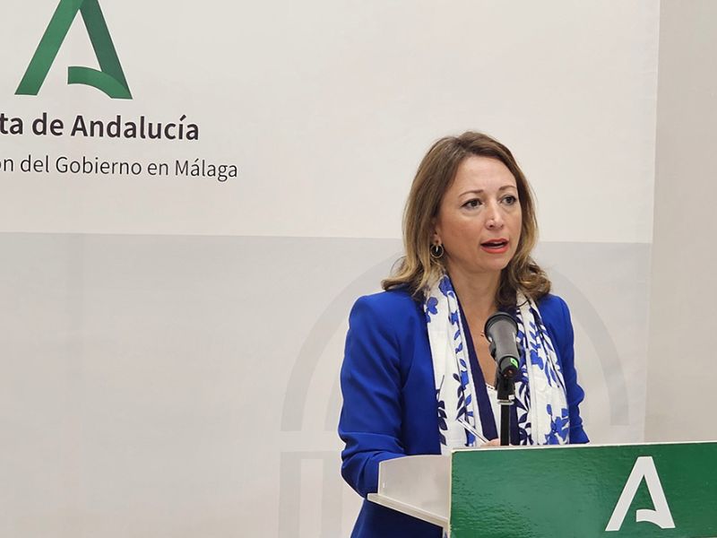 La delegada del Gobierno andaluz en Málaga afirma que por cada 10 euros que invierte la Junta en agua, el Gobierno central sólo destina 0,68 euros