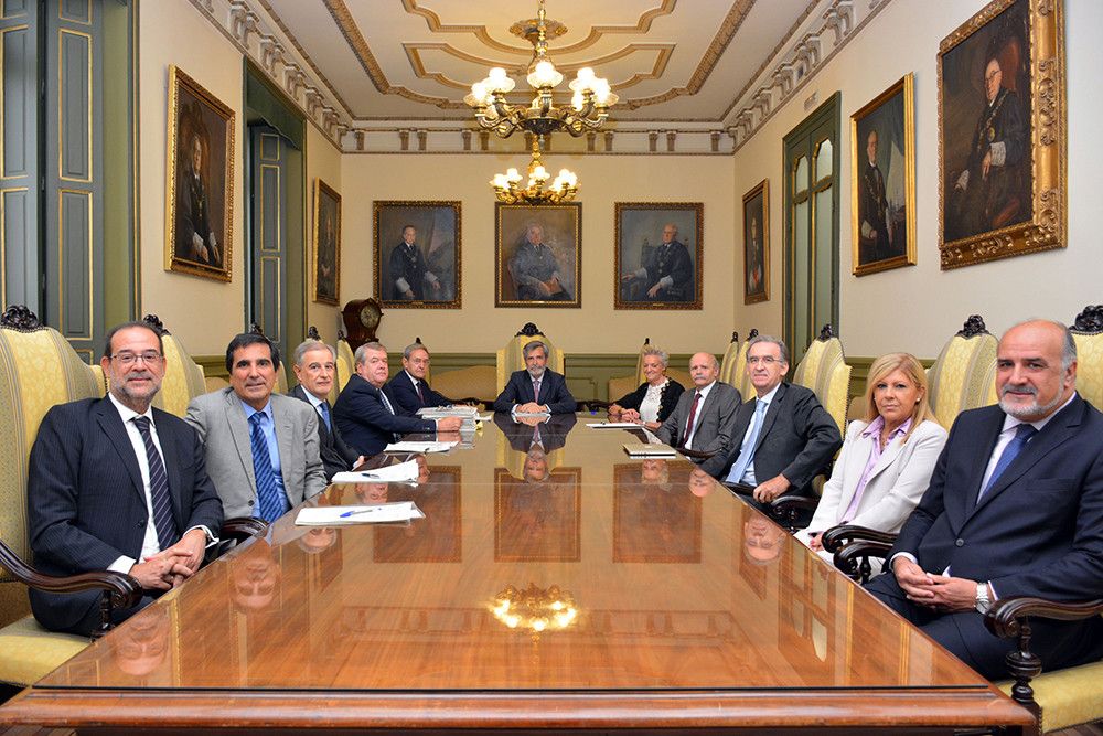 Acuerdo de la Sala de Gobierno del Tribunal Supremo en relación al informe sobre la eventual sustitución de Carlos Lesmes