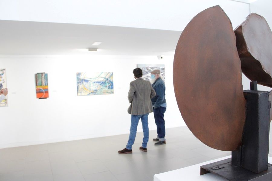 La Diputación de Málaga reúne en una exposición la obra creada por casi medio centenar de artistas malagueños durante el periodo de confinamiento