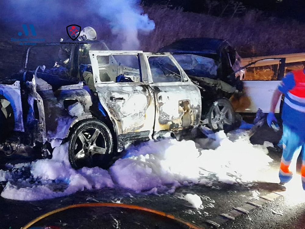 Cuatro fallecidos y dos heridos en dos accidente de tráfico ocurridos esta madrugada en Málaga y Coín