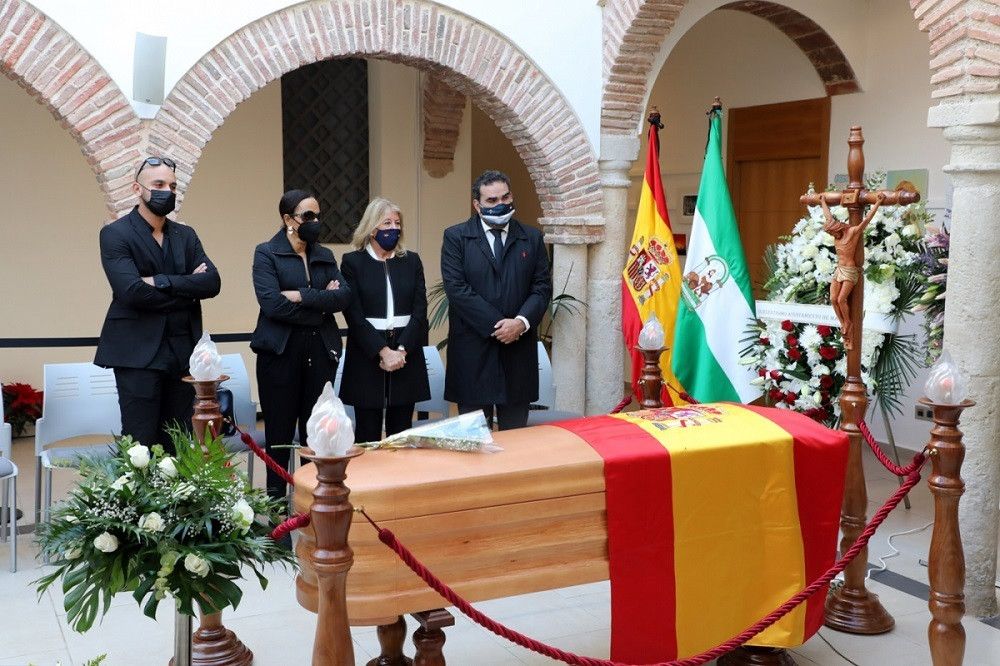 El Hospitalillo ha acogido la capilla ardiente de Manolo Santana