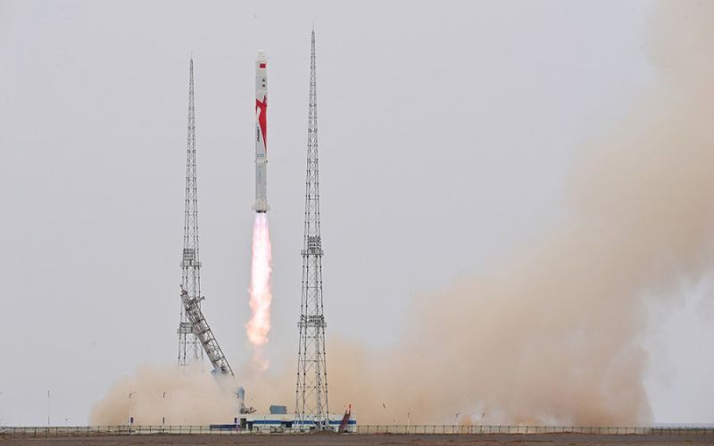 China revela su plan preliminar sobre su proyecto de alunizaje tripulado
