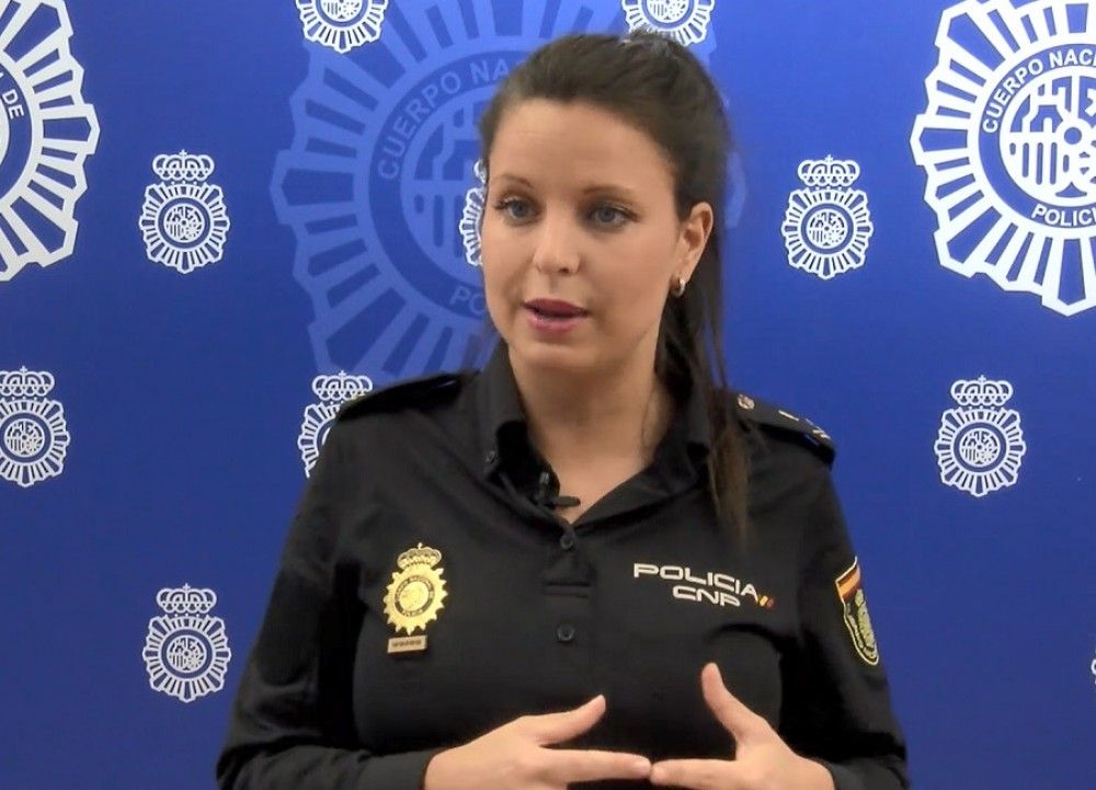 La Policía Nacional sorprende a varias personas haciendo ejercicio en un gimnasio de Alicante