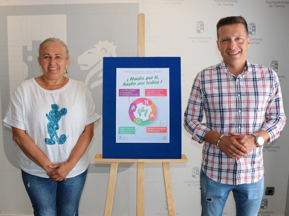 “Hazlo por ti, hazlo por todos”, campaña de limpieza en el municipio de Torrox