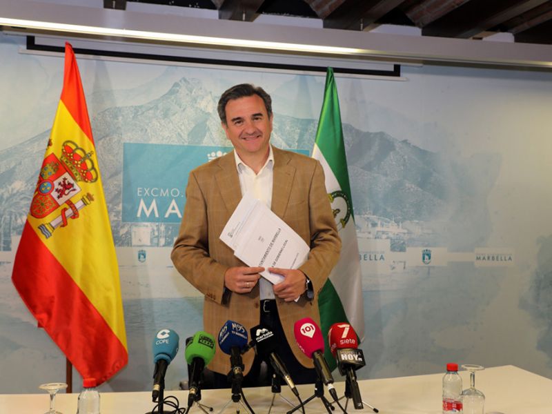 El Ayuntamiento aprueba un Plan Presupuestario hasta 2026 con las líneas para garantizar la sostenibilidad económica que incluye la reducción de la deuda en 30 millones y el mantenimiento de la inversión