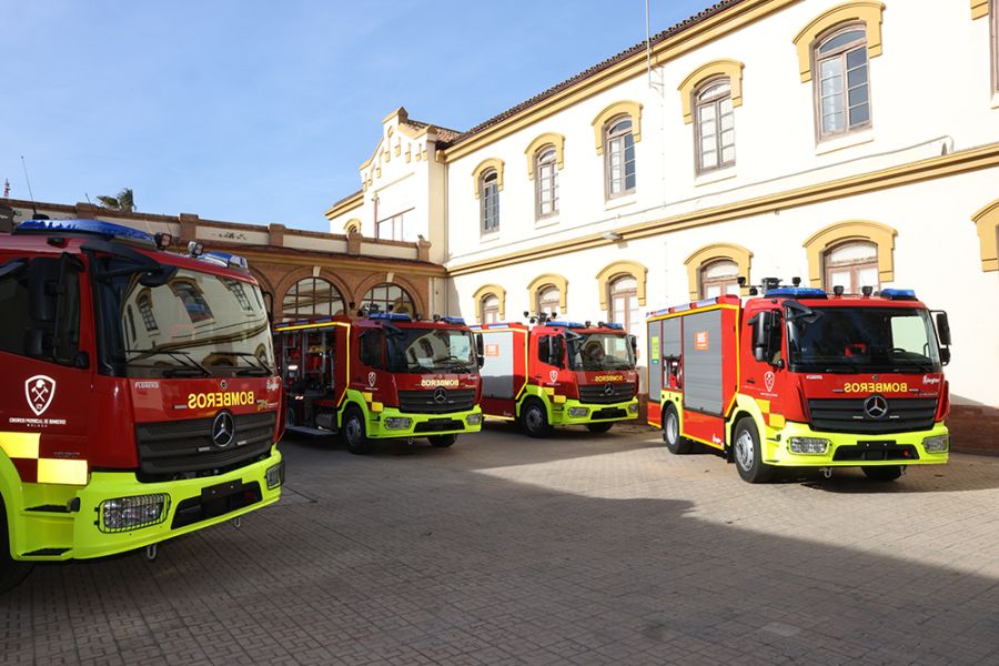 La Diputación adquiere por primera vez vehículos especiales para intervenciones del CPB de salvamento y rescate