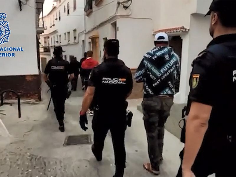 La Policía Nacional detiene en Málaga a 43 personas y desmantela un grupo criminal dedicado a la explotación laboral de migrantes