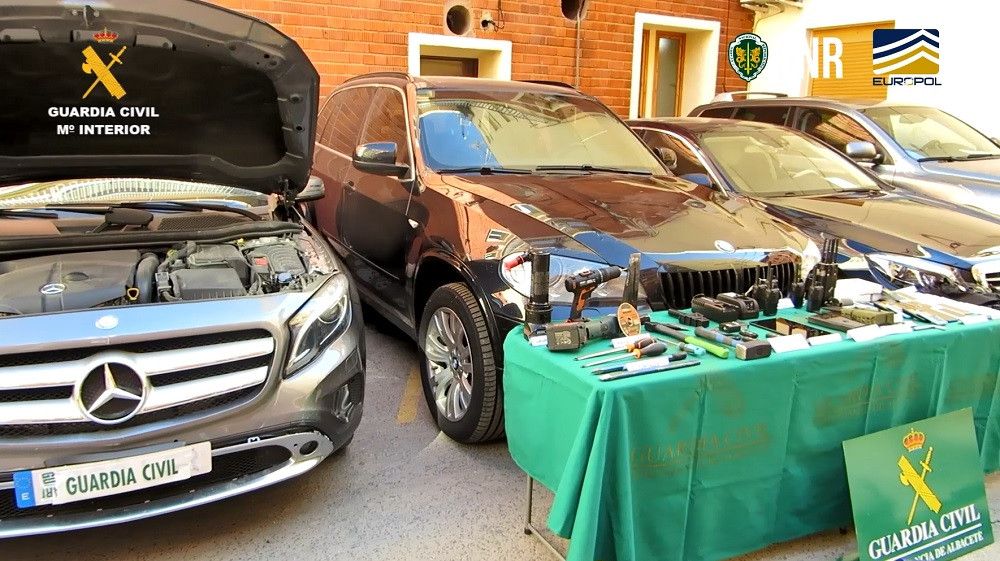 Diez detenidos en Albacete por robar más de un millón de euros reventando cajeros