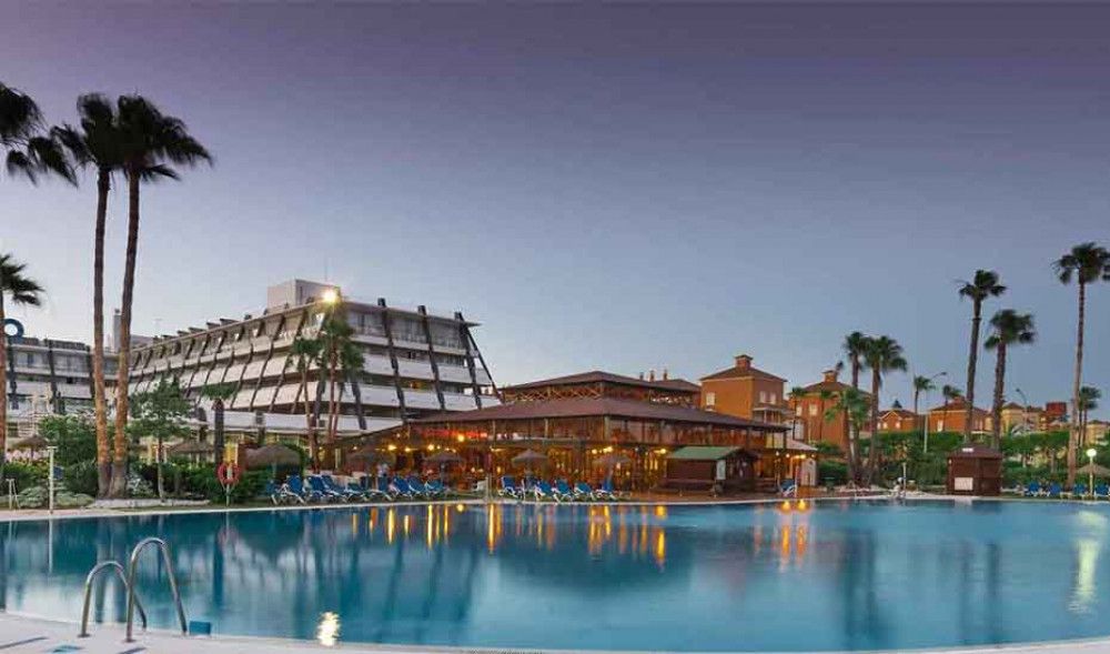 Los hoteles andaluces recibieron en verano cerca de cinco millones de clientes nacionales, la cifra más alta de la serie histórica