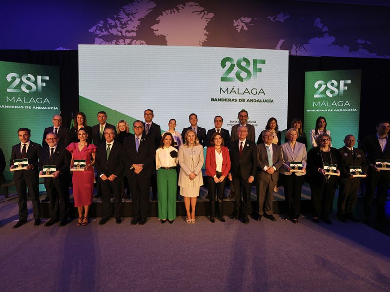 La Junta reconoce a personas e instituciones que representan la contribución de Málaga al liderazgo andaluz
