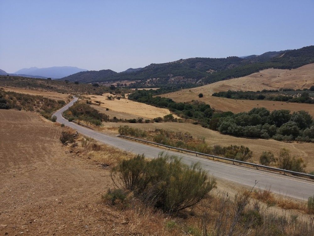 El arreglo de la carretera que une Ardales con El Burgo y Casarabonela se hará con un pavimento que reduce el nivel de ruido