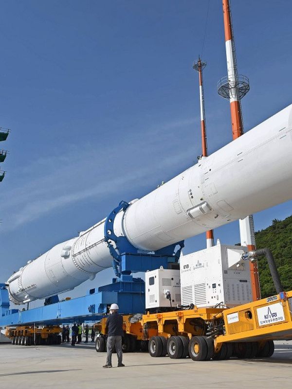 El fallo de un sensor obliga a Corea del Sur a suspender el lanzamiento de su primer cohete espacial