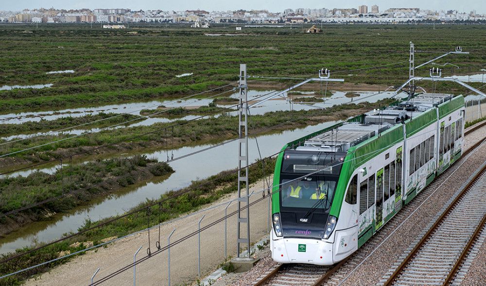 Publicada la licitación de tres nuevos trenes para el tranvía de la Bahía de Cádiz