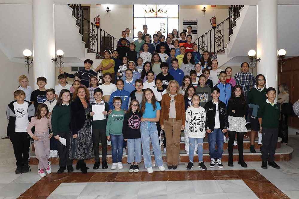 El VII Consejo Municipal de Infancia y Adolescencia inicia su andadura con su constitución para el período 2023-2025 y el nombramiento de los representantes de los distintos centros educativos