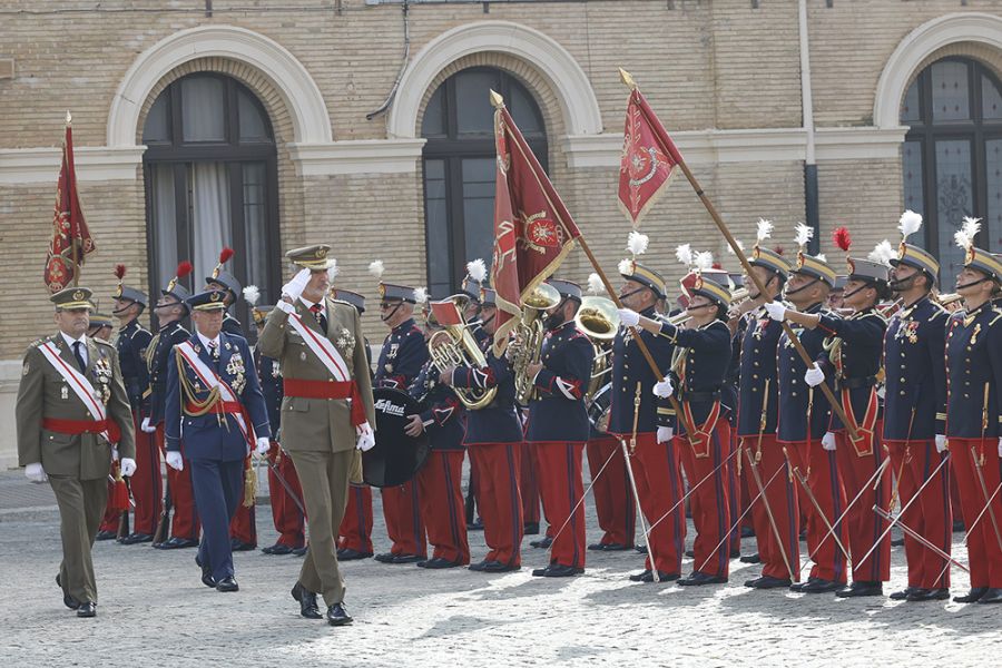 La princesa de Asturias jura bandera en la Academia Militar de Zaragoza