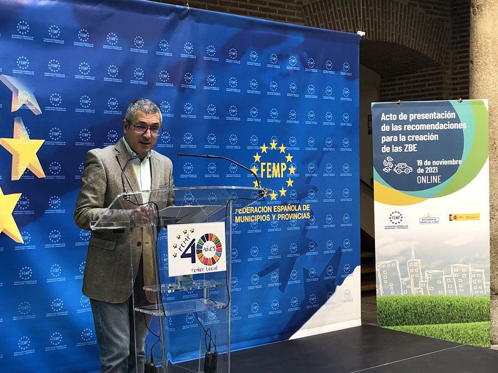 Transición Ecológica ha presentado las directrices de creación de Zonas de Bajas Emisiones (ZBE) para mejorar la calidad del aire en las ciudades