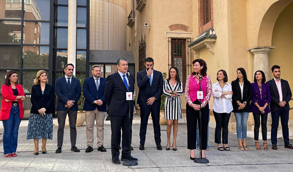 Junta y Ayuntamiento de Almería crearán una comisión bilateral para garantizar el desarrollo del proyecto Puerto-Ciudad