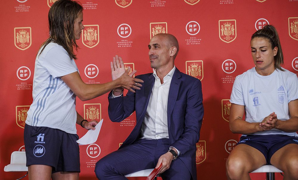 Luis Rubiales dimite como presidente de la Real Federación de Fútbol y como vicepresidente de la UEFA