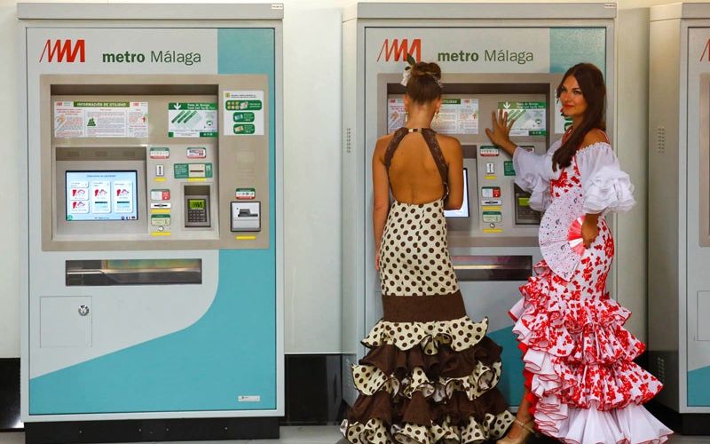 Metro de Málaga supera por primera vez los 400.000 usuarios en la Feria, un 10% más que el pasado año