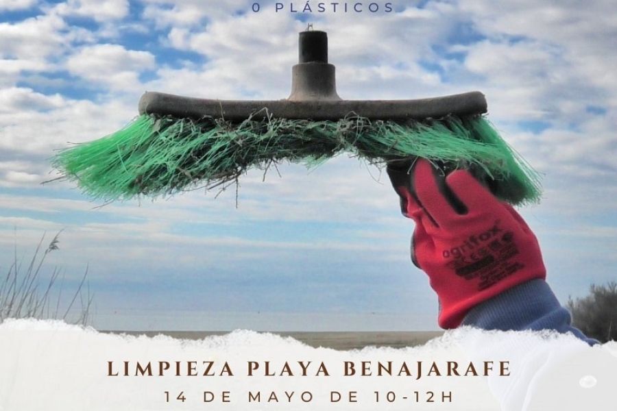 La Diputación desarrolla este mes una campaña para mantener las playas limpias de plásticos y residuos