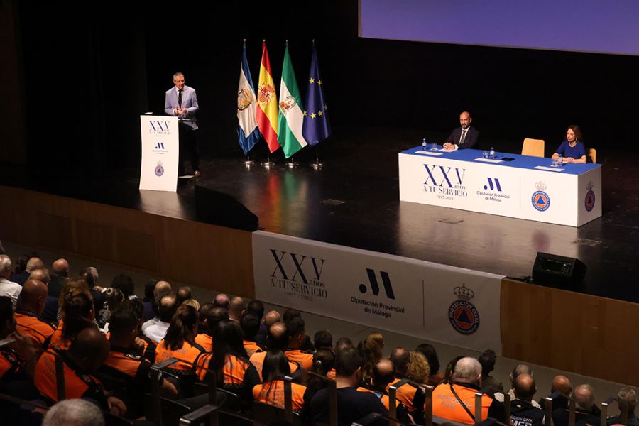 La Diputación celebra los 25 años del Servicio de Protección Civil con un reconocimiento a las 22 agrupaciones que ya existían en 1997