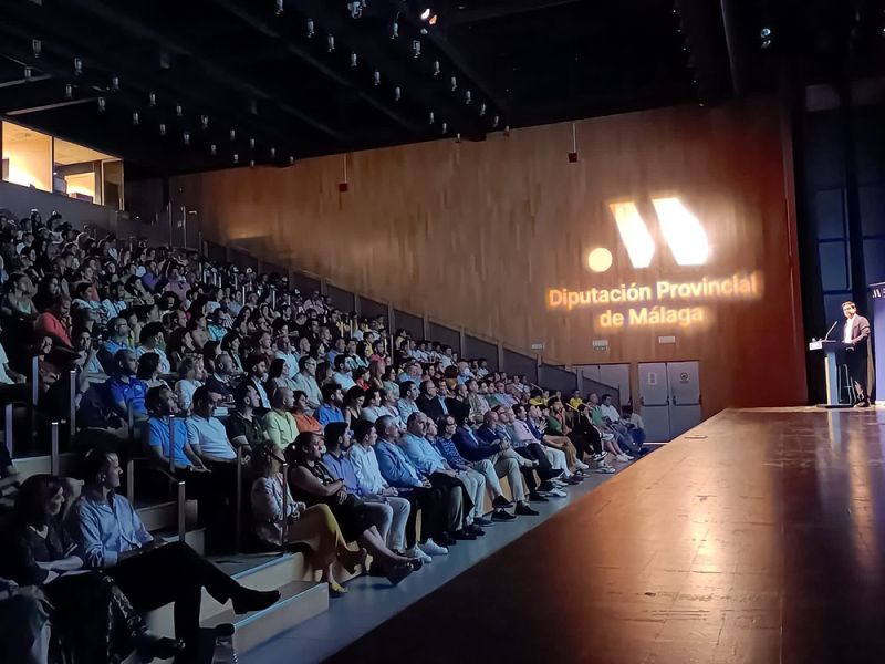 Las Escuelas Deportivas Municipales de Fútbol y Baloncesto despiden la temporada 2022/23 en el auditorio de la Diputación