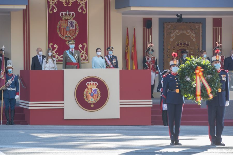 Los reyes presiden el desfile por el Día de la Fiesta Nacional