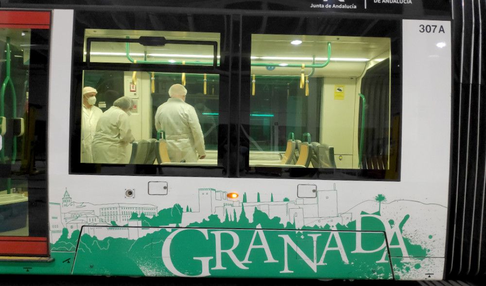 Fomento prueba la desinfección ultravioleta en el Metro de Granada