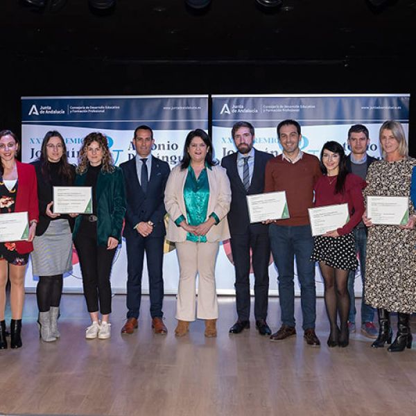 Docentes de los IES Concha Méndez Cuesta (Torremolinos) y Cánovas del Castillo (Málaga), premiados en la XXXII edición de los Premios Joaquín Guichot