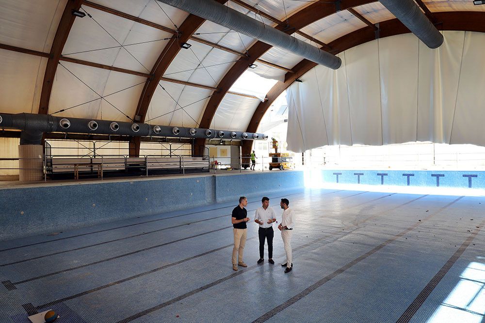 El Ayuntamiento inicia las obras de rehabilitación energética de la piscina Salduba para transformarla en una instalación “más eficiente, funcional y atractiva”