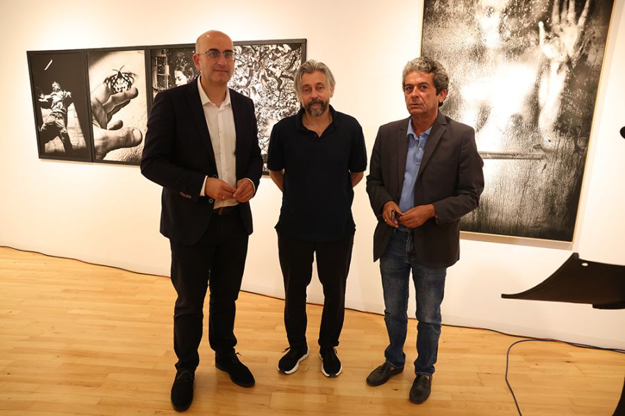 El Centro del 27 de la Diputación presenta \'Todas las cosas del mundo\', una exposición de fotografías y poemas de Ricky Dávila