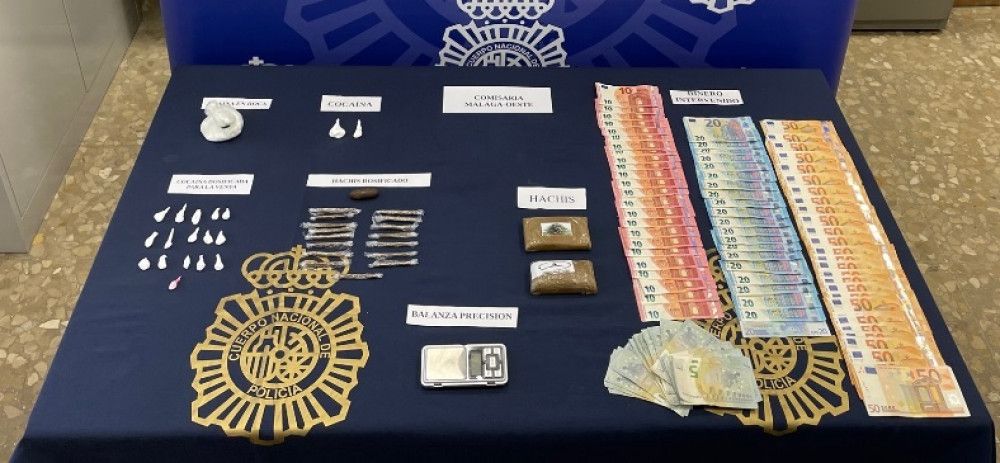 Desmantelado un punto de venta de droga en Málaga capital donde ofertaban "porros a 1 euro"