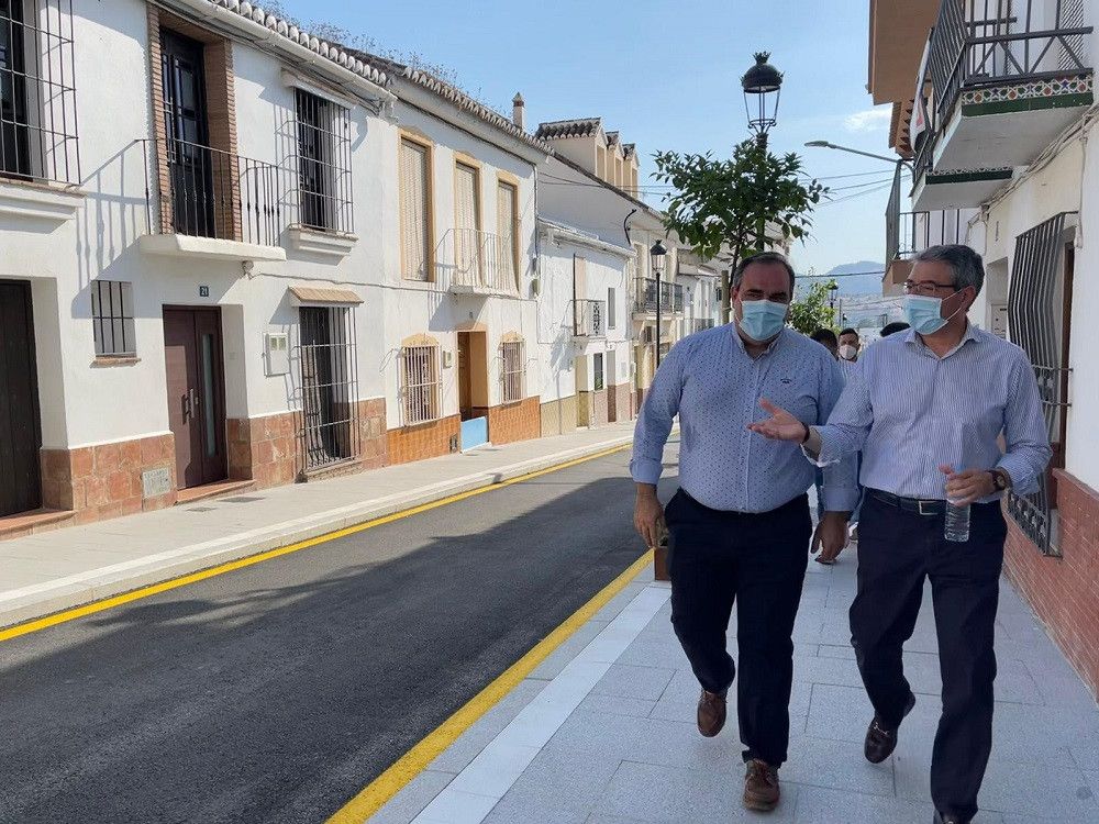 La Diputación financia el nuevo diseño de la calle Francisco Rosas, en el centro histórico de Pizarra