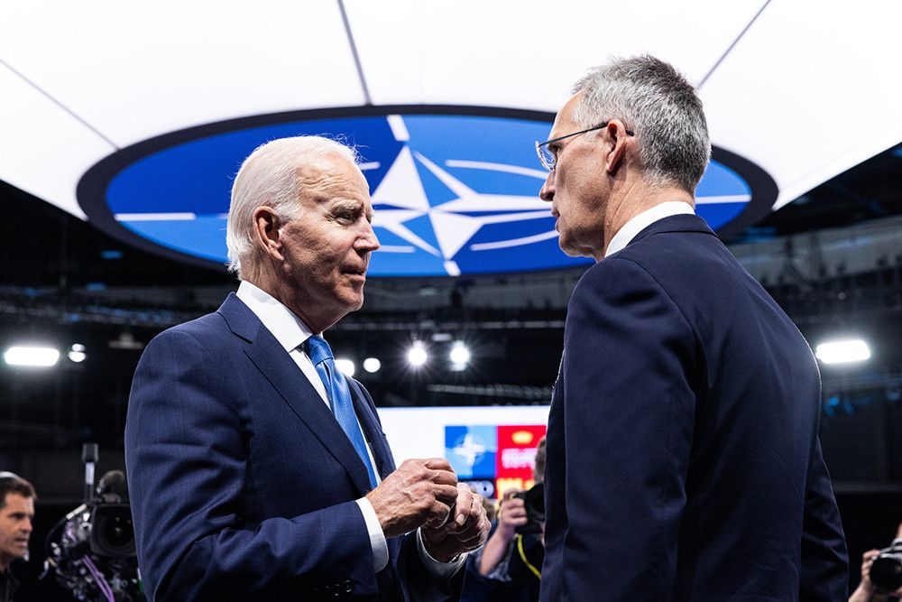 Biden responde al reto de Putin con más OTAN en las fronteras con Rusia