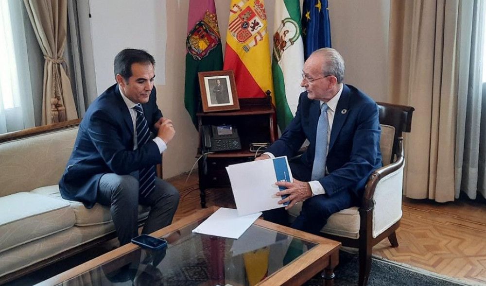 Junta y Ayuntamiento de Málaga colaborarán en materia judicial y reducción de la burocracia administrativa