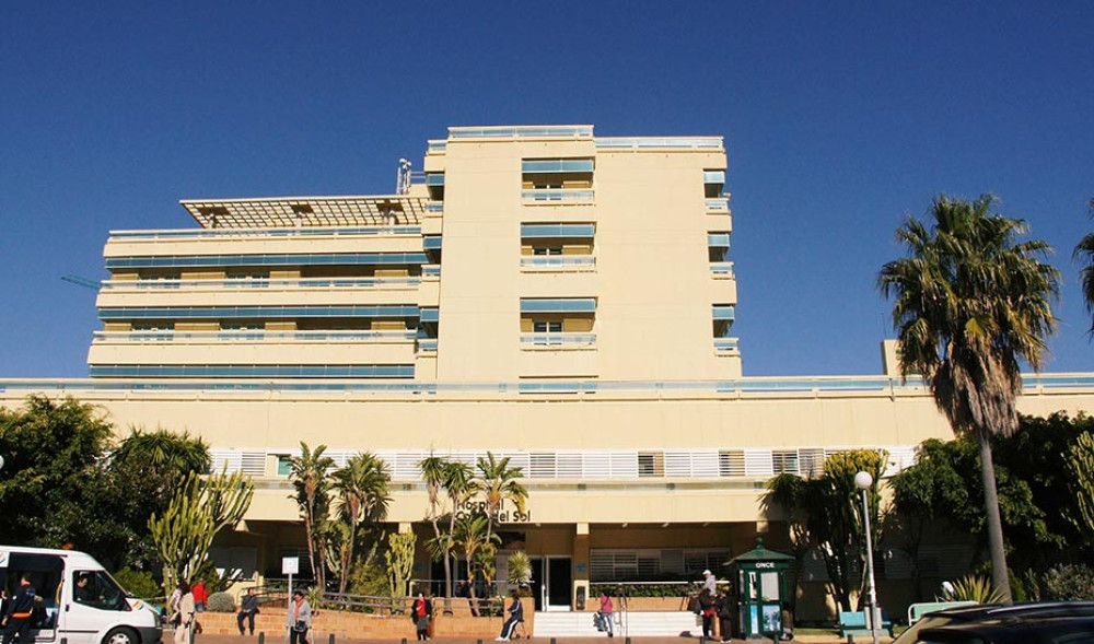 Un fallecido y tres heridos tras la colisión de dos turismos en Marbella