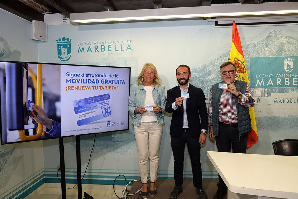 El Ayuntamiento prorroga la gratuidad del transporte urbano para los empadronados, que podrán renovar la Tarjeta Municipal de Movilidad para los próximos dos años a través de Internet