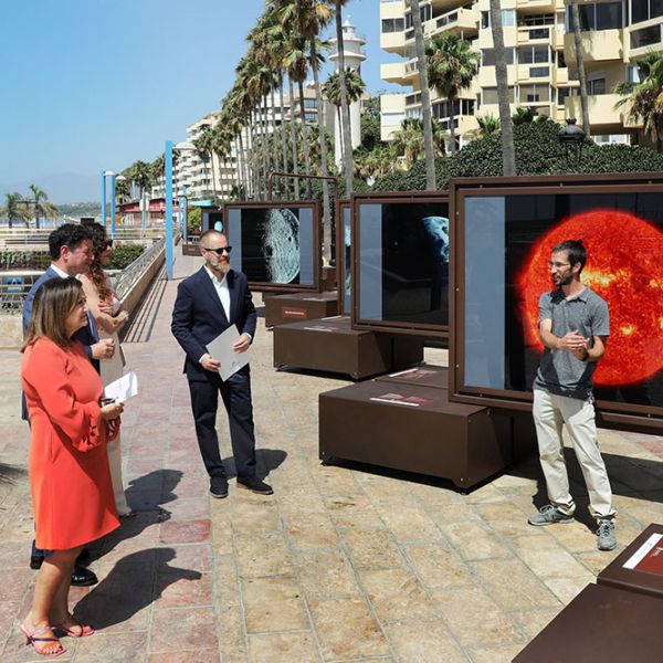 Marbella acoge la exposición Otros mundos’ hasta el 1 de septiembre en el parque Francisco Cuevas Blanco