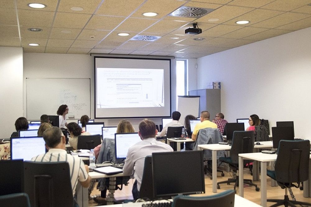 La Diputación recibe 93.000 euros de la Junta de Andalucía para formación de los empleados públicos de la provincia