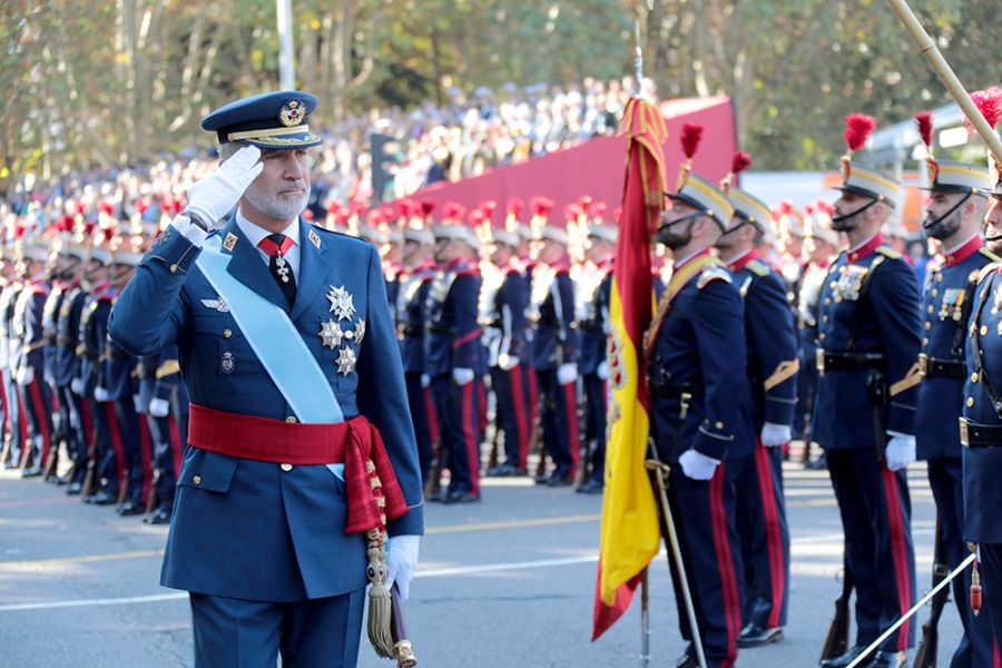 Los reyes, acompañados de la princesa de Asturias, presiden los actos por el Día de la Fiesta Nacional