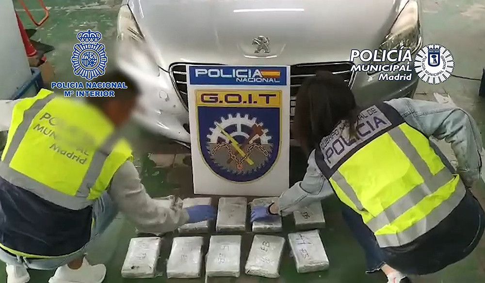 La Policía Nacional desarticula una organización criminal dedicada al tráfico de drogas que distribuía cocaína oculta en vehículos caleteados