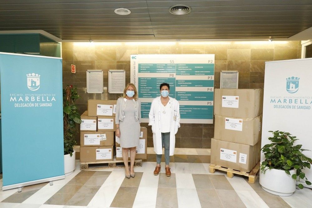El Ayuntamiento entrega al Hospital Costa del Sol más de 15.000 artículos de prevención frente al Covid-19 de la donación de Emiratos Árabes