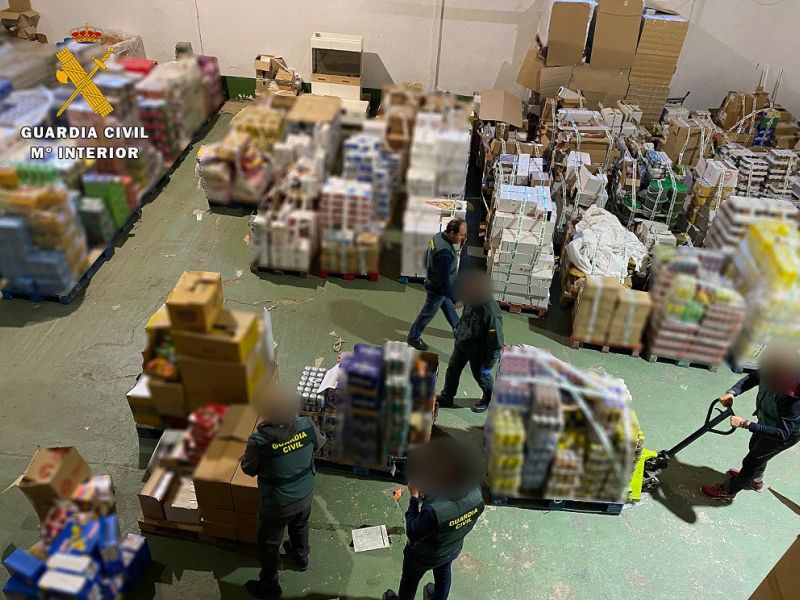 La Guardia Civil interviene más de 16 toneladas de alimentos no aptos para consumo humano en la comarca de Calatayud