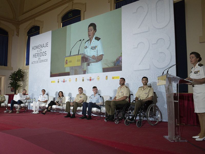 Homenaje a los heridos en acto de servicio en la Escuela de Guerra del Ejército