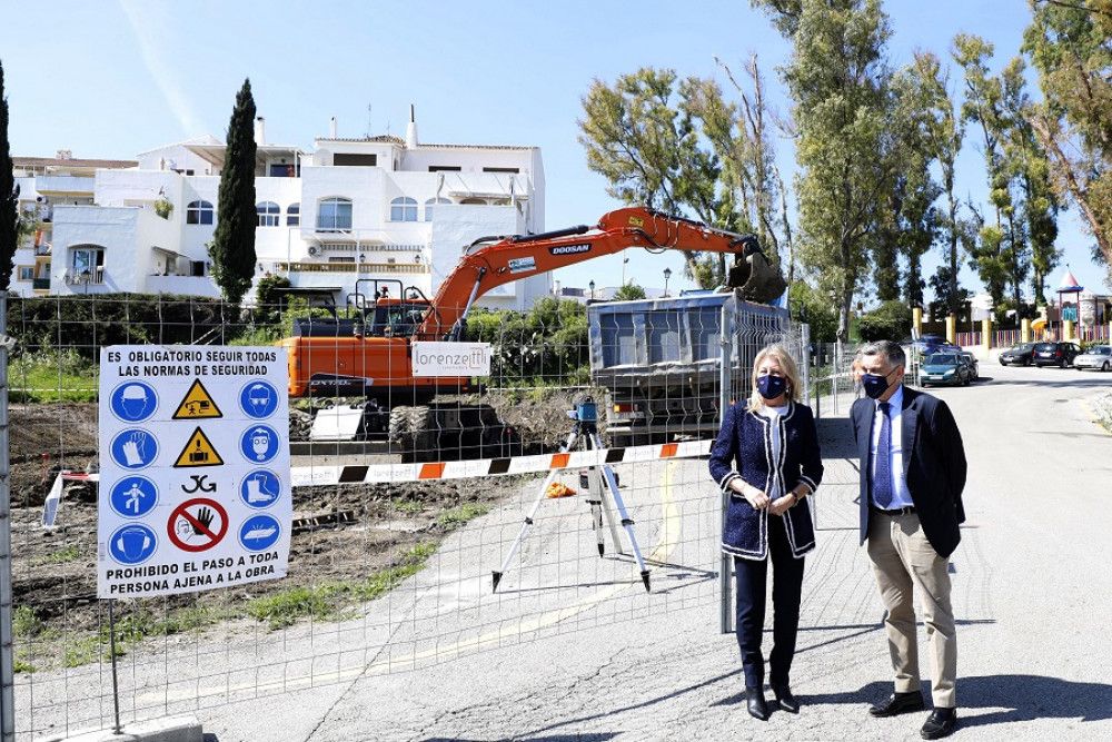 Comienzan las obras para la implantación de la base asistencial del 061 en una parcela municipal ubicada en San Pedro Alcántara