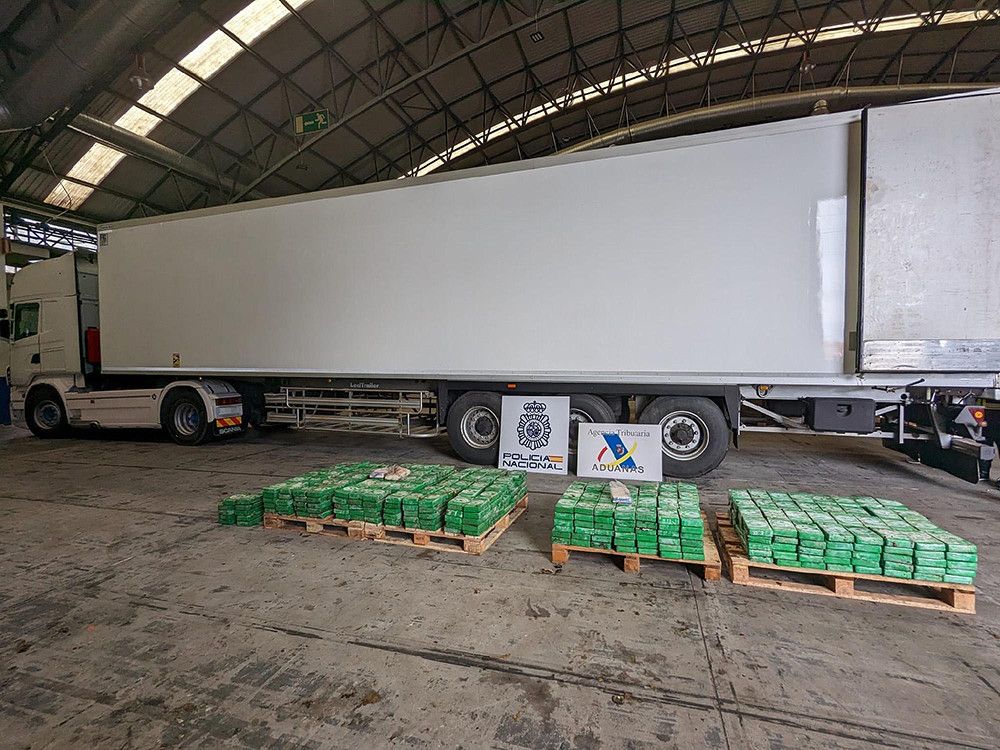 Intervenidas dos toneladas de cocaína a una organización criminal que operaba desde Sudamérica a través del Puerto de Vigo